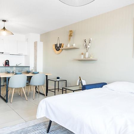 Luxury Apartment - Sea View - Private Parking - Bp 보솔레이 외부 사진